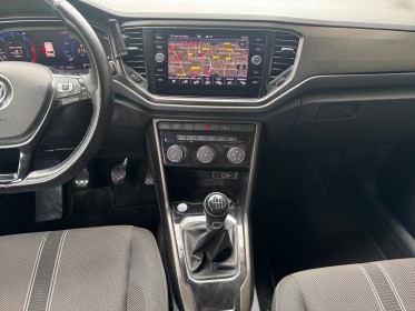 Volkswagen t-roc 1.6 tdi 115 start/stop bvm6 lounge - carplay occasion champigny-sur-marne (94) simplicicar simplicibike france