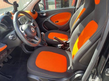 Smart forfour 1.0 71 ch ss prime garantie 12 mois occasion simplicicar royan simplicicar simplicibike france