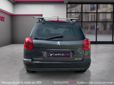 Peugeot 207 sw boite auto/1.6 vti/120ch/ premium outdoor/carplay/garantie 12 mois occasion simplicicar salon de provence...