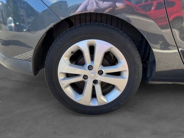 Dacia lodgy 1.2 tce 115 5 places black line  ecran android  attelage  entretien et moteur changé chez dacia  garantie 12...
