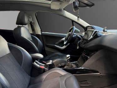 Peugeot 2008 1.6 bluehdi 120ch ss bvm6 crossway apple carplay android auto caméra de recul toit panoramique garantie 12 mois...