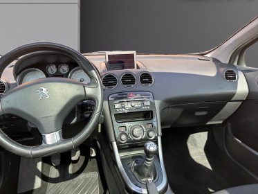 Peugeot 308 feline 1.6 e-hdi 112ch - toit pano - clim auto - distrib ok - occasion simplicicar compiegne simplicicar...