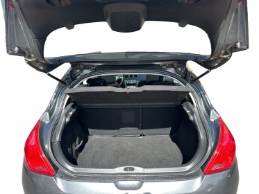 Peugeot 308 feline 1.6 e-hdi 112ch - toit pano - clim auto - distrib ok - occasion simplicicar compiegne simplicicar...