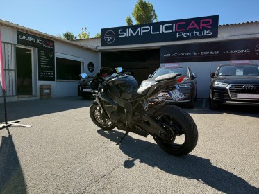 Honda 1000 cbr rr fireblade cbr rr fireblade 1000cc /plaquettes brembo / disques arashi / durites avia / maitre cylindres...