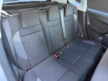 Peugeot 2008 1.2 82ch ss bvm5 signature occasion simplicicar velay simplicicar simplicibike france