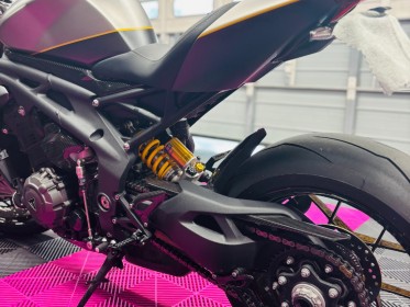 Triumph  speed triple 1200 rs kit carbone  jante gold  garantie 12 mois occasion simplicicar villebon-sur-yvette simplicicar...