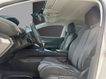 Peugeot 3008 .bluehdi 130ch ss bvm6 allure, régulateur/limiteur de vitesse... occasion simplicicar rennes simplicicar...
