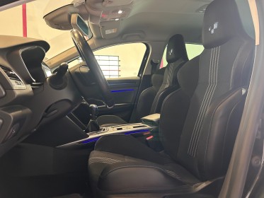 Renault megane iv estate tce 130 energy edc intens garantie 12 mois occasion  simplicicar aix les bains simplicicar...