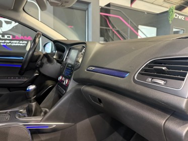 Renault megane iv estate tce 130 energy edc intens garantie 12 mois occasion  simplicicar aix les bains simplicicar...