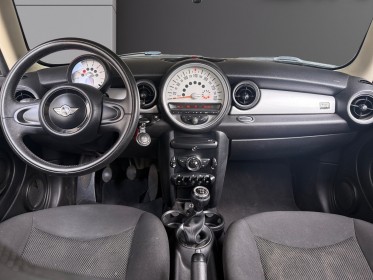 Mini cooper 1.5 d cooper one // clim / vitres electriques / jantes 15 / garantie 12 mois occasion simplicicar pertuis ...