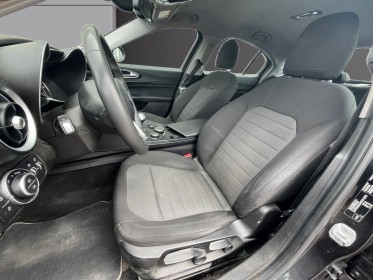 Alfa romeo giulia 2.2 150 ch business occasion simplicicar la ciotat simplicicar simplicibike france