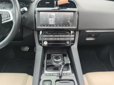 Jaguar f-pace 2.0 d - 180 ch awd bva8 prestige - garantie 12 mois occasion simplicicar caen  simplicicar simplicibike france