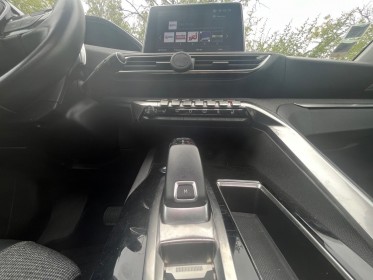 Peugeot 3008 3008 bluehdi allure 130ch ss eat8 / vidange  distri occasion avignon (84) simplicicar simplicibike france
