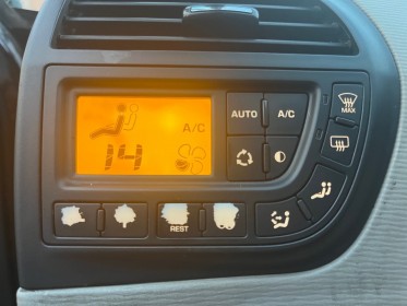 Citroen c4 picasso c4 picasso hdi 110 fap confort kit distri ok occasion avignon (84) simplicicar simplicibike france