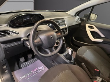 Peugeot 208 essence 68ch bvm5 like - garantie 12 mois occasion simplicicar saint-jean simplicicar simplicibike france