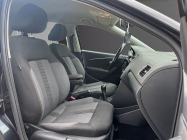 Volkswagen polo 1.2 tsi 90 bmt série spéciale allstar occasion simplicicar lyon nord  simplicicar simplicibike france