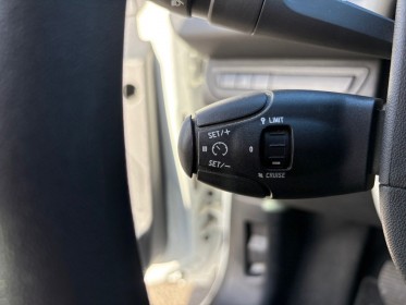 Peugeot 208 1.6 bluehdi 75ch bvm5 active - attelage - régulateur de vitesse - clim - suivi complet occasion simplicicar...