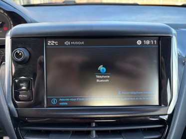 Peugeot 208 1.6 bluehdi 75ch bvm5 active - attelage - régulateur de vitesse - clim - suivi complet occasion simplicicar...