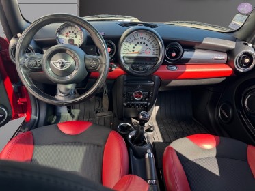 Mini mini cooper 1.6i- 16 v red hot chili occasion simplicicar la ciotat simplicicar simplicibike france