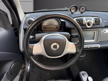 Smart fortwo 1.0 71 ch passion soft touch occasion champigny-sur-marne (94) simplicicar simplicibike france