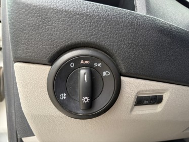 Volkswagen transporter fourgon l1h1 2.0 tdi 150 dsg7 business line attelage plancher bois radars de recul garantie 12 mois...