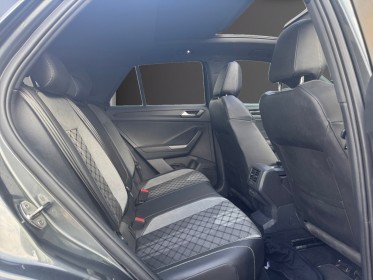 Volkswagen t-roc 2.0 tdi 150 start/stop dsg7 r-line  suivi constructeur occasion simplicicar lille  simplicicar simplicibike...