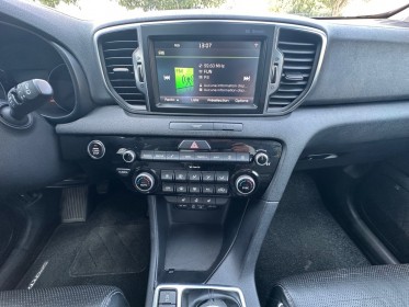 Kia sportage 1.7 crdi 115cv 4x2 premium/ toutes options/garantie 12 mois occasion simplicicar salon de provence simplicicar...