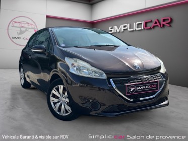 Peugeot 208 68ch/moteur a chaine/climatisation/ecran bluetooth/garantie 12 mois occasion simplicicar salon de provence...