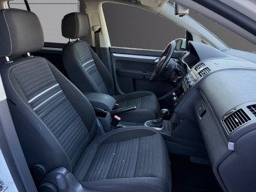 Volkswagen touran 2.0 tdi 140 fap bluemotion cup dsg6 garantie 12 mois occasion simplicicar toulon est simplicicar...