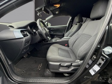 Toyota c-hr hybride rc18 122h edition chr occasion simplicicar rennes simplicicar simplicibike france