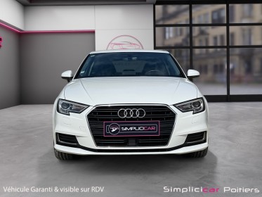 Audi a3 a3 1.6 tdi 116 design entretien complet carplay garantie 12 mois occasion simplicicar poitiers simplicicar...