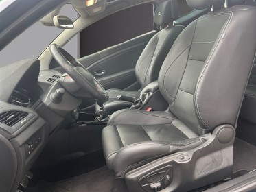 Renault megane iii coupe rs 2.0 16v 265cv,toit pano,sièges av chauffants,origine france, garantie 1 an occasion  simplicicar...