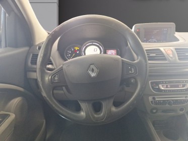 Renault megane iii estate 1.5 dci 110 eco2 carminat tomtom euro 5 garantie 12 mois occasion simplicicar amiens  simplicicar...