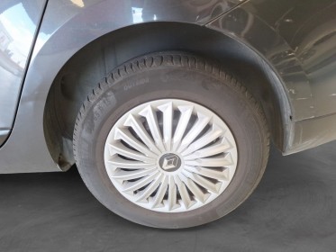 Renault megane iii estate 1.5 dci 110 eco2 carminat tomtom euro 5 garantie 12 mois occasion simplicicar amiens  simplicicar...