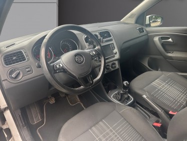 Volkswagen polo 1.0 60 série spéciale lounge - radar de recul - bluetooth - régulateur - garantie 12 mois occasion...