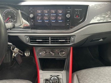 Volkswagen polo 1.0 tsi 95 connect - Écran gps carplay bluetooth - radars - régulateur - garantie 12 mois occasion...