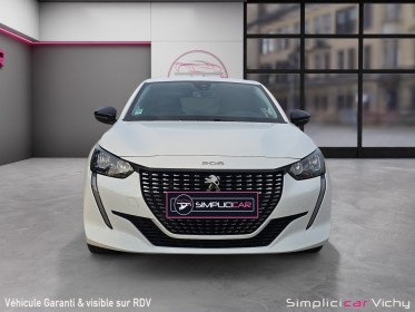 Peugeot 208 100 ch ss eat8 style apple carplay garantie 12 mois occasion simplicicar vichy simplicicar simplicibike france