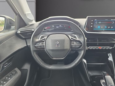 Peugeot 208 100 ch ss eat8 style apple carplay garantie 12 mois occasion simplicicar vichy simplicicar simplicibike france