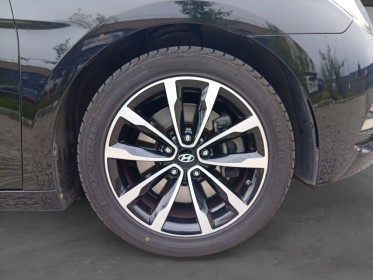 Hyundai i40 1.7 crdi 141 blue drive dct-7 creative garantie 12 mois occasion simplicicar lyon nord simplicicar simplicibike...
