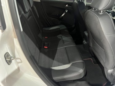 Peugeot 2008 1.6 bluehdi 100ch bvm5 allure occasion avignon (84) simplicicar simplicibike france