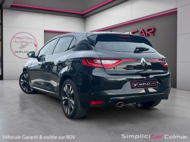 Renault megane iv berline tce 160 edc intens-caméra-affichage tête haute-attelage-garantie 12 mois occasion simplicicar...