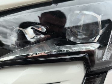 Peugeot 5008 bluehdi 180ch ss eat8 gt pack // full options // garantie 12 mois occasion parc voitures beauvais simplicicar...