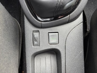 Renault clio iv 1.5 dci 75 energy zen - clim - regulateur - ecran gps - suivi dispo occasion simplicicar rennes simplicicar...