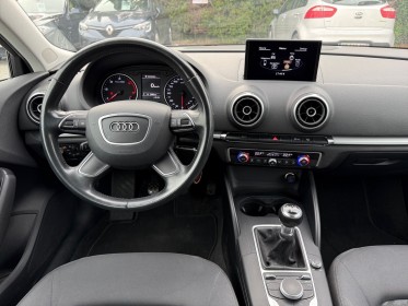 Audi a3 sportback business 1.6 tdi ultra 110 business line // radar de recul // garantie 12 mois occasion simplicicar pertuis...