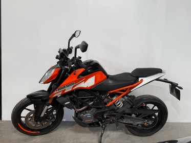 Ktm 125 duke 125cc entretien à jour  garantie 12 mois occasion simplicicar toulouse sud simplicicar simplicibike france