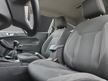 Ford fiesta 1.0 ecoboost 100 ch ss titanium garantie 12 mois occasion simplicicar vichy simplicicar simplicibike france