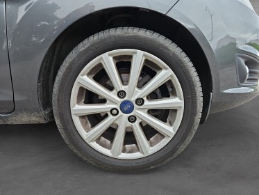 Ford fiesta 1.0 ecoboost 100 ch ss titanium garantie 12 mois occasion simplicicar vichy simplicicar simplicibike france