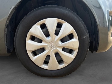 Citroen c1 c1 vti 72 feel - faible kilometrage - garantie 12 mois occasion simplicicar coeur d'yvelines - auto expo 78...