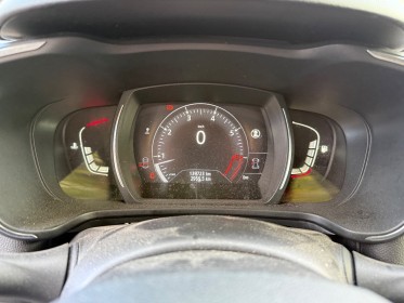 Renault kadjar tce 130 cv intens / camera / entretien renault occasion champigny-sur-marne (94) simplicicar simplicibike france