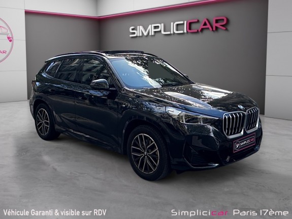 B.m.w. x1 20i sdrive 1.5 i 12v mhev  pack m / toit ouvrant panoramique /  volant cuir / camera 360 occasion paris 17ème...